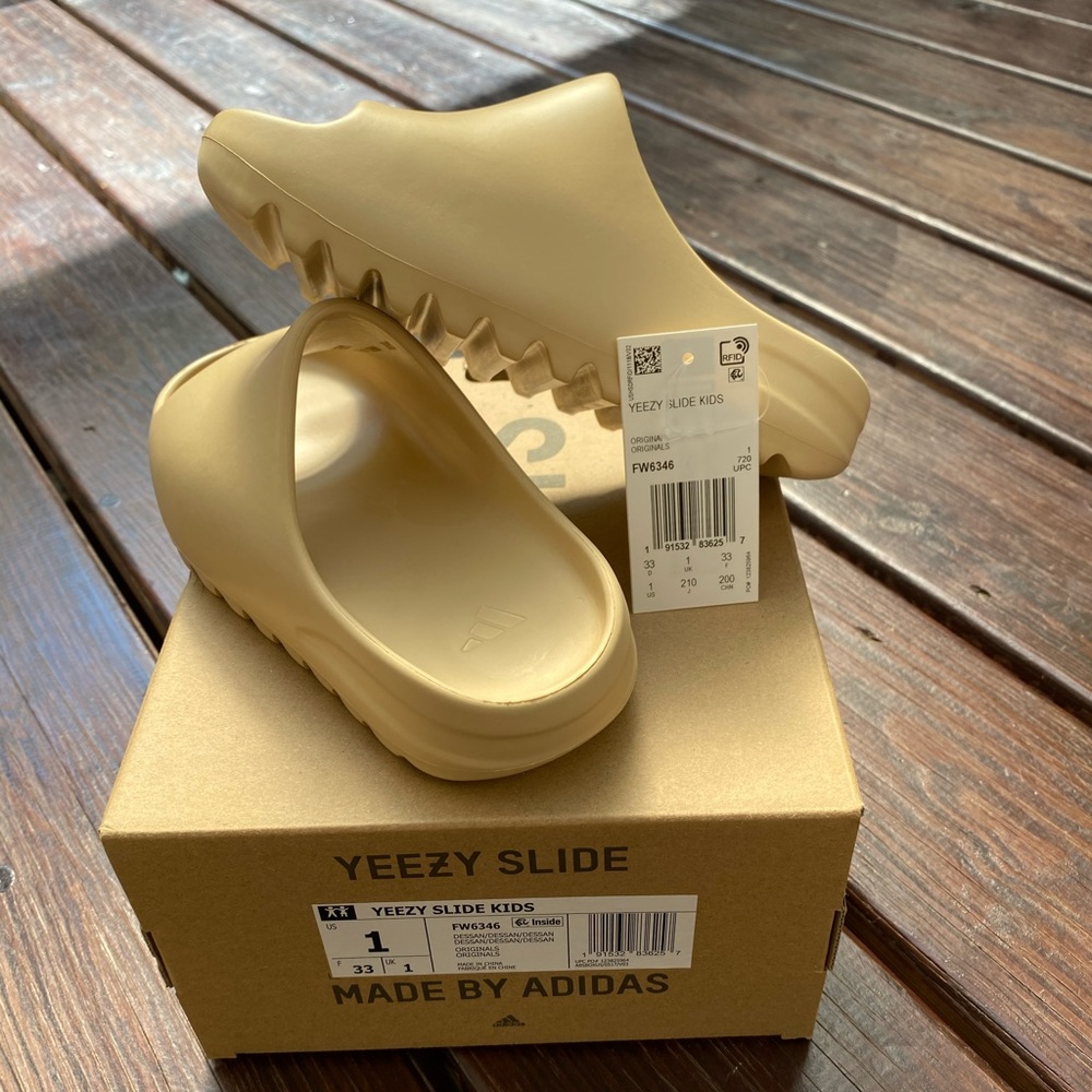 Adidas Yeezy Slide Kids Desert Sand